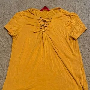 yellow t shirt